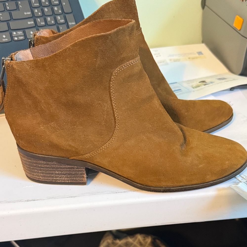 Lucky Brand Tan Suede Ankle Booties